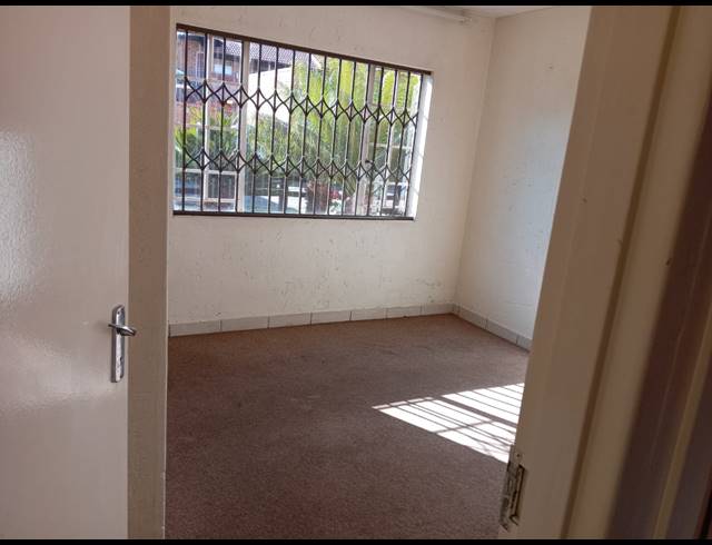 2 BEDROOM APARTMENT FOR SALE IN KENLEAF